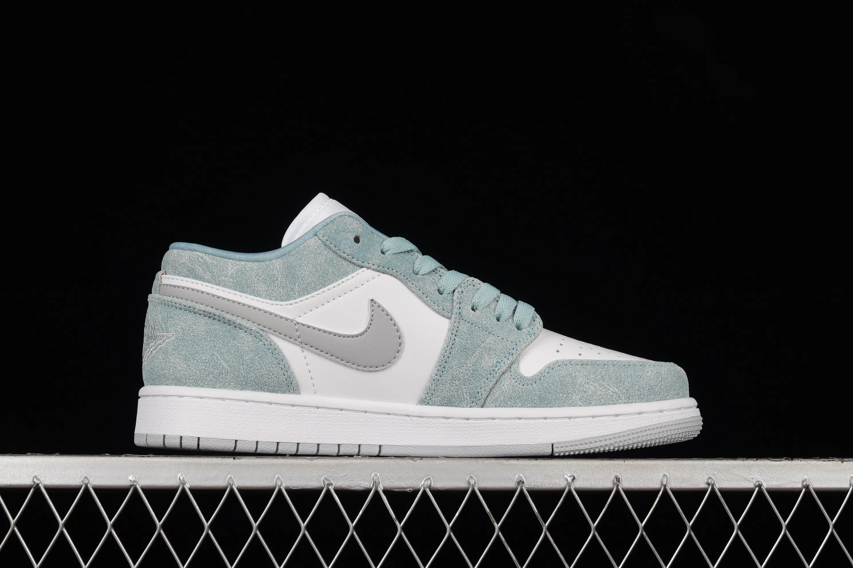 All categories Air Jordan Jordan series basketball shoes Air Jordan 1 Low Air Jordan 1 Low "New Emerald" AJ1 Joe 1 Emerald Blue Retro Basketball Shoes DN3705-301